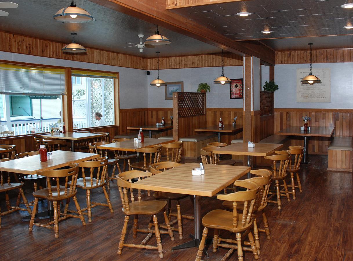Triple J Hotel Dawson City Εξωτερικό φωτογραφία