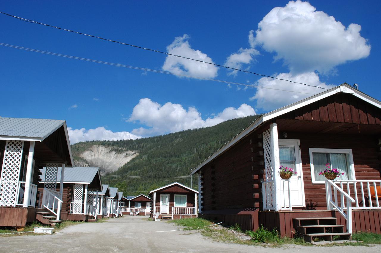 Triple J Hotel Dawson City Εξωτερικό φωτογραφία