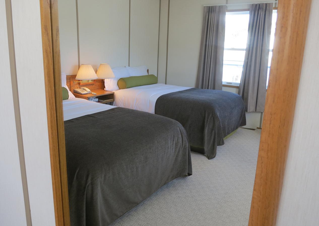 Triple J Hotel Dawson City Εξωτερικό φωτογραφία