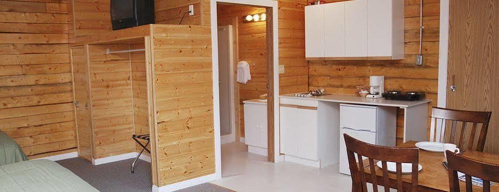 Triple J Hotel Dawson City Εξωτερικό φωτογραφία
