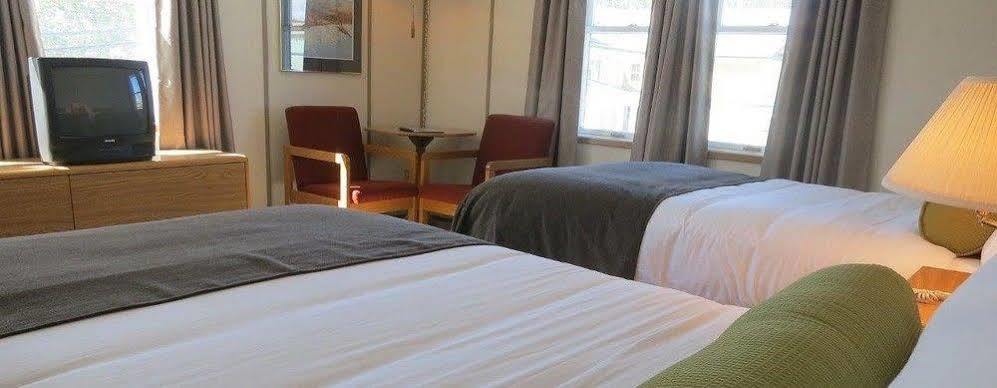 Triple J Hotel Dawson City Εξωτερικό φωτογραφία