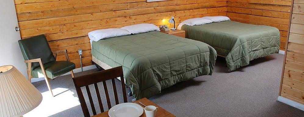 Triple J Hotel Dawson City Εξωτερικό φωτογραφία